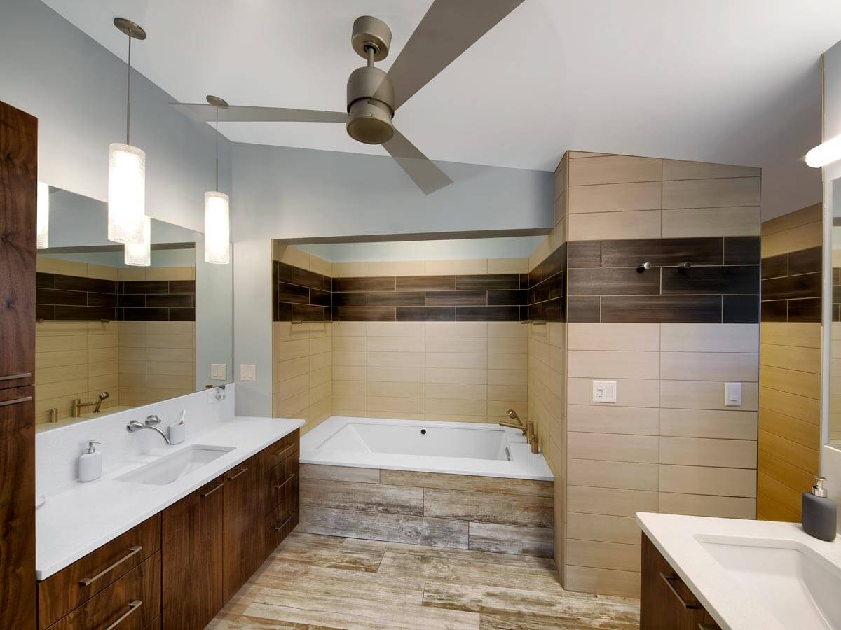 Custom home master bathroom, Hammersmith Structures, Fort Collins CO