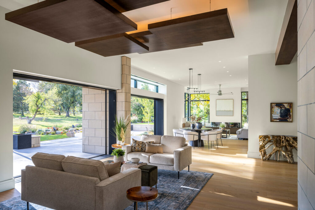 Pocketed lift and slide doors with a zero threshold make it easy to transition between indoors and out.