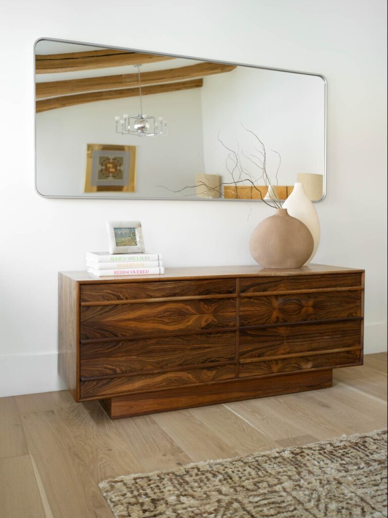 bedroom dresser and mirror