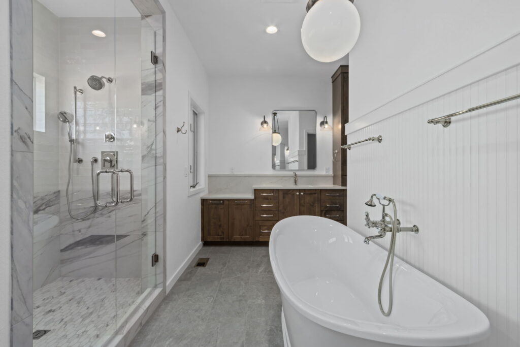 bathroom with large bathtub